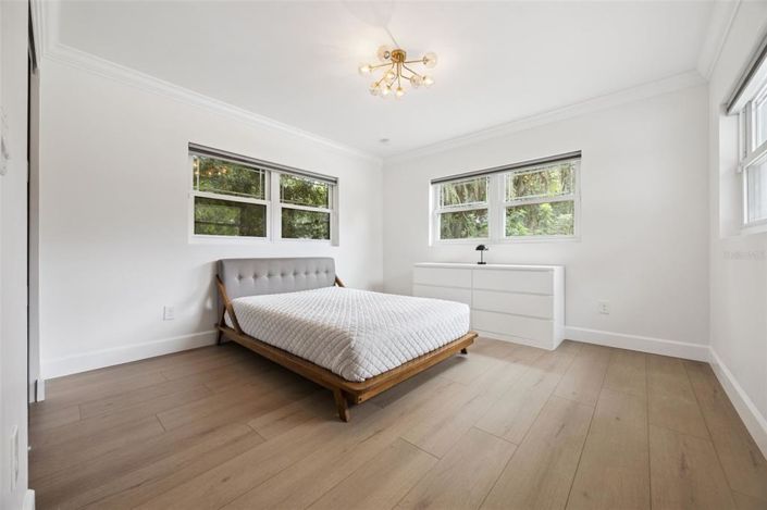 Image No.22-3 Bed House for sale