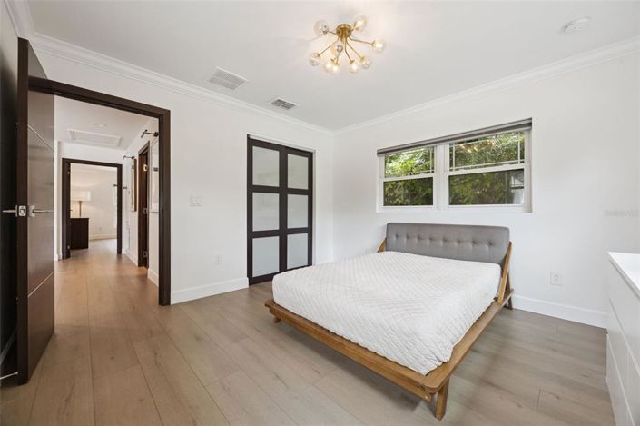 Image No.23-3 Bed House for sale