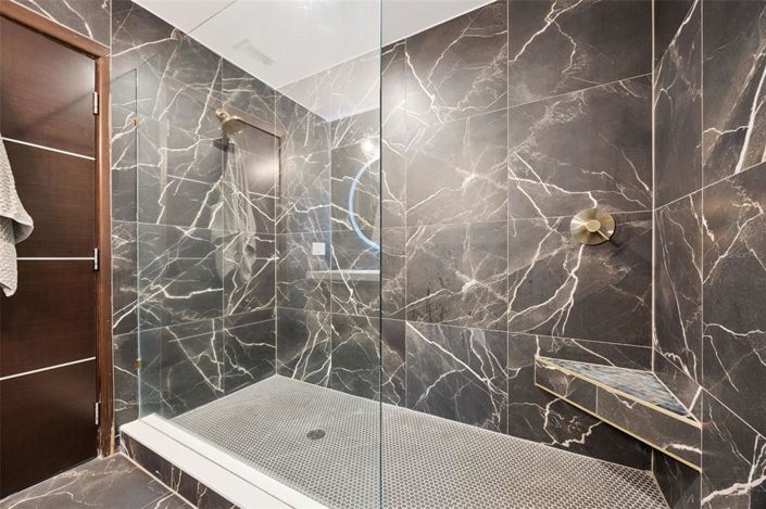 Image No.25-3 Bed House for sale