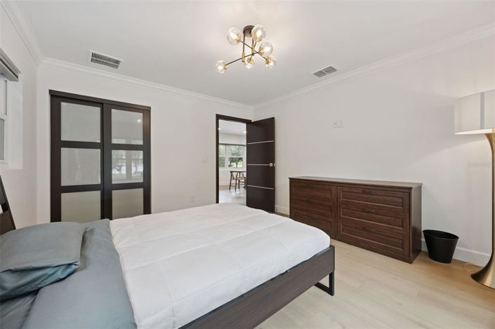 Image No.27-3 Bed House for sale