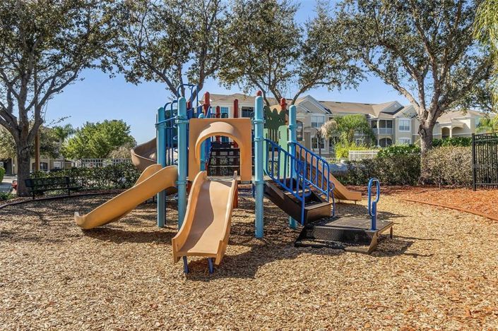 Image No.26-2 Bed Apartment for sale