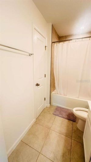 Image No.20-4 Bed House for sale