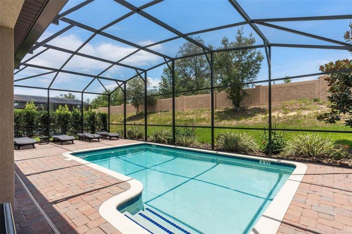 Image No.2-Maison de 5 chambres à vendre à Saint John