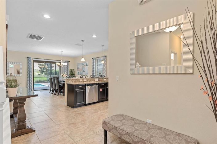 Image No.5-Maison de 5 chambres à vendre à Saint John