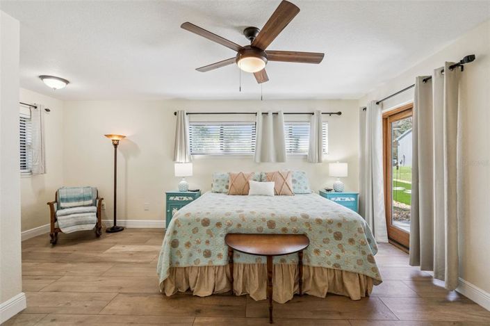 Image No.30-4 Bed House for sale