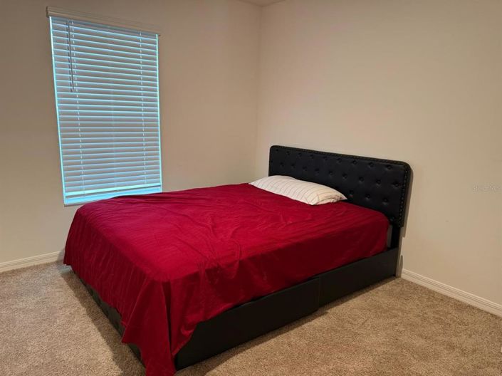 Image No.7-3 Bed House for sale