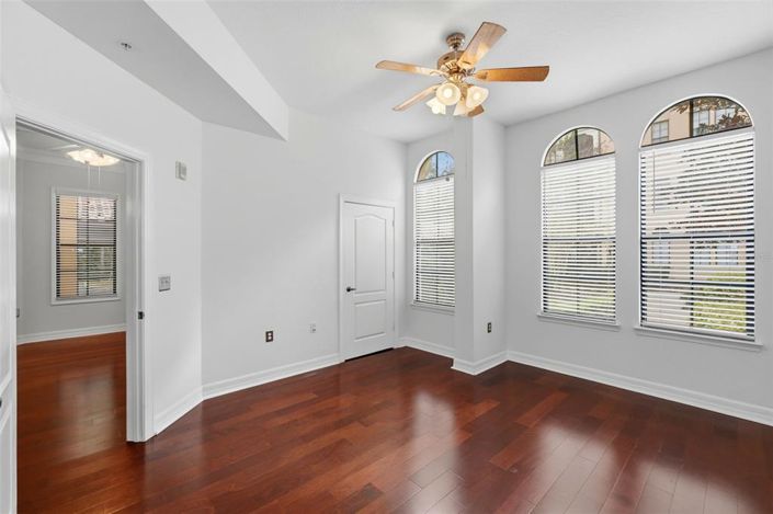 Image No.20-2 Bed Apartment for sale