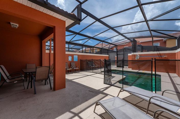 Image No.13-4 Bed Townhouse for sale