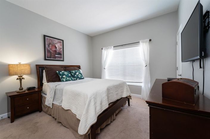 Image No.3-4 Bed Townhouse for sale