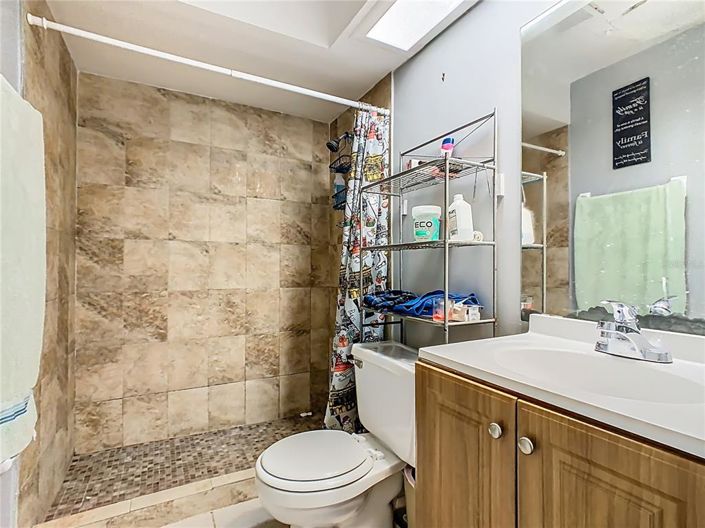 Image No.17-2 Bed Villa for sale