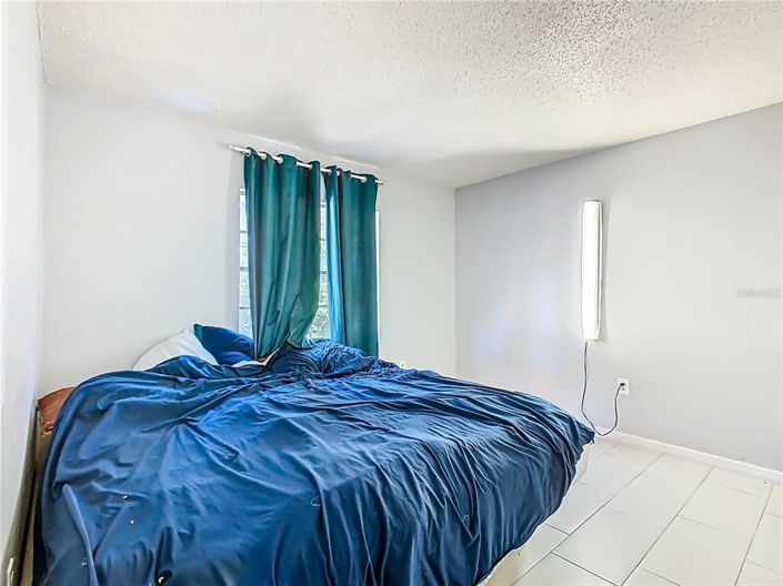 Image No.25-2 Bed Villa for sale