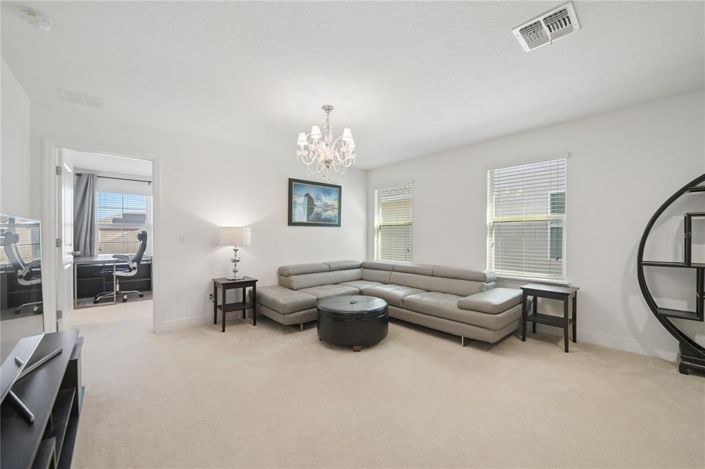 Image No.16-4 Bed House for sale