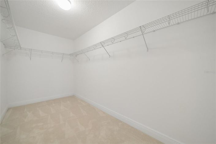 Image No.36-4 Bed House for sale