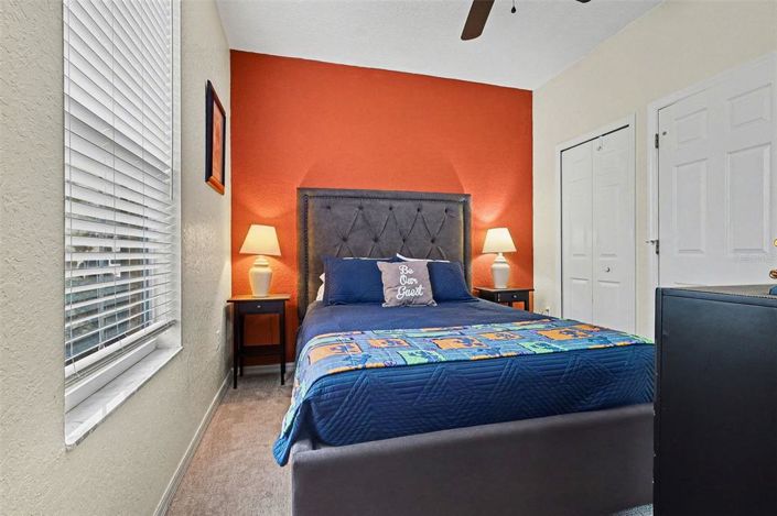 Image No.17-4 Bed Townhouse for sale