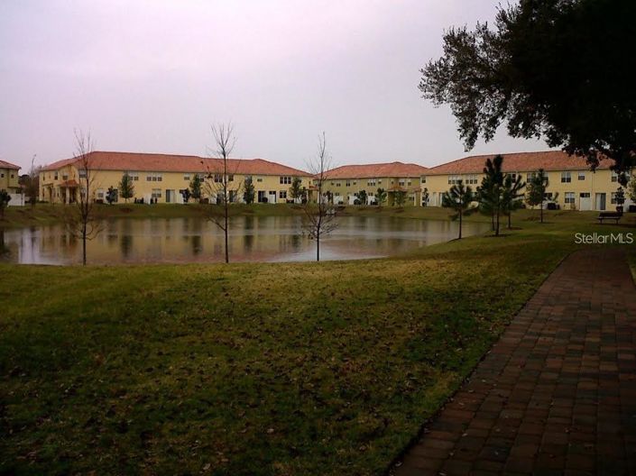 Image No.10-2 Bed Townhouse for sale