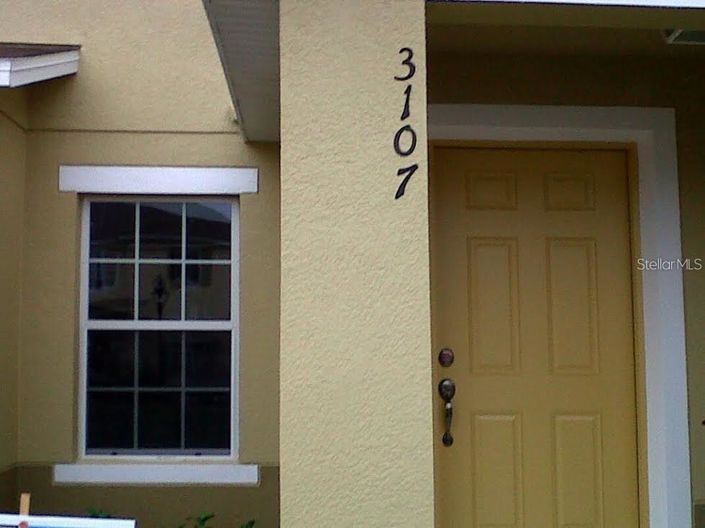 Image No.2-2 Bed Townhouse for sale