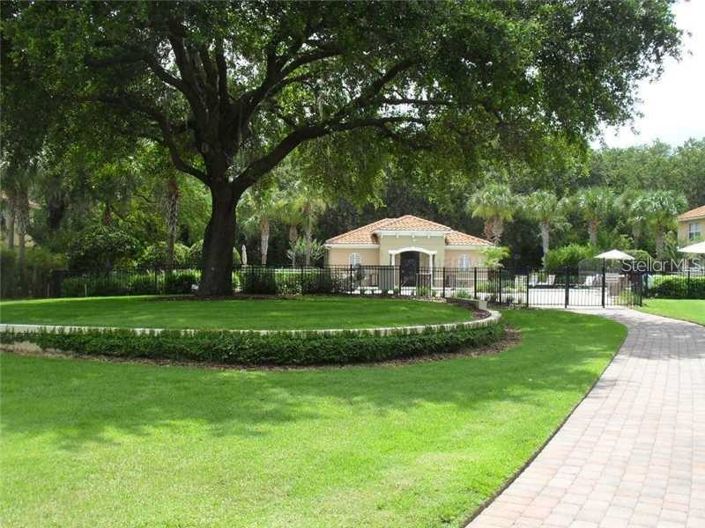 Image No.6-2 Bed Townhouse for sale