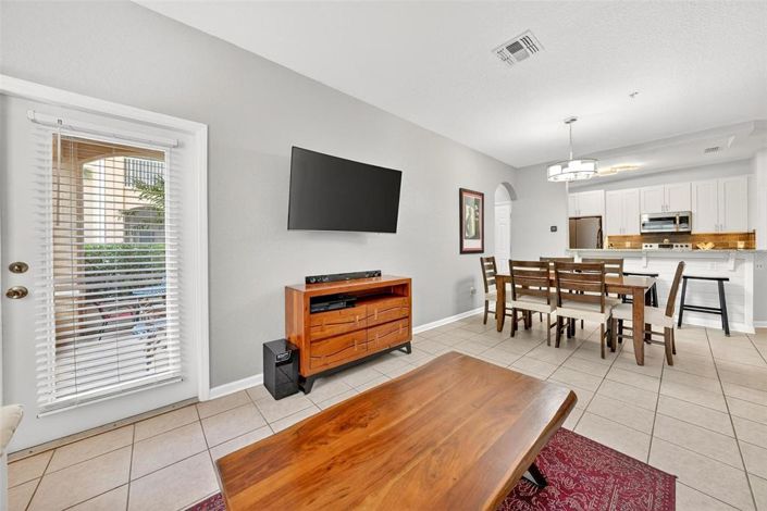 Image No.10-3 Bed Apartment for sale