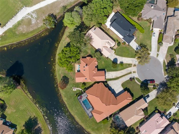 Image No.11-3 Bed House for sale