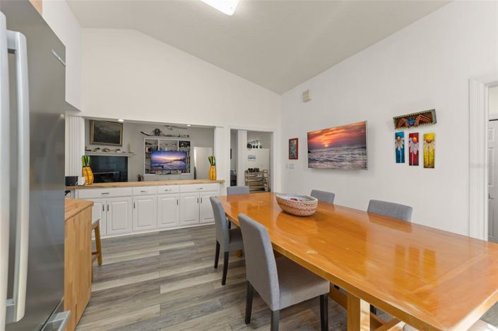 Image No.19-3 Bed House for sale