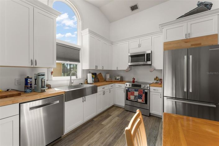 Image No.21-3 Bed House for sale