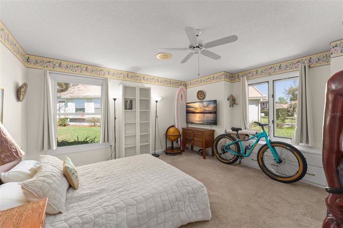 Image No.32-3 Bed House for sale