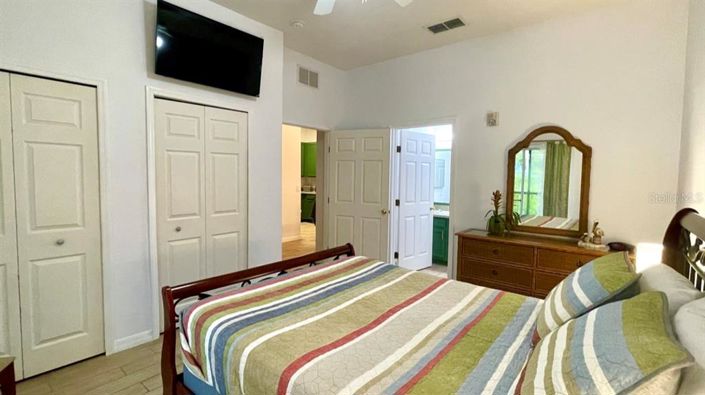 Image No.12-3 Bed Apartment for sale