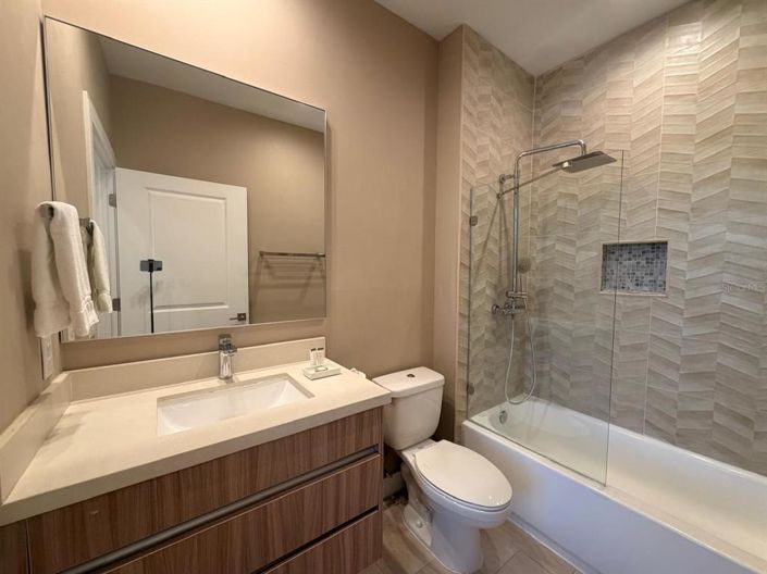 Image No.35-3 Bed Townhouse for sale