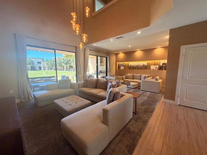 Image No.7-3 Bed Townhouse for sale