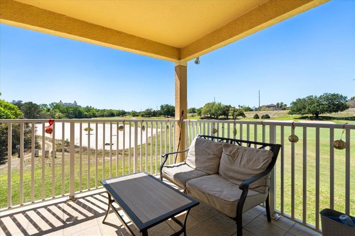 Image No.20-3 Bed Townhouse for sale