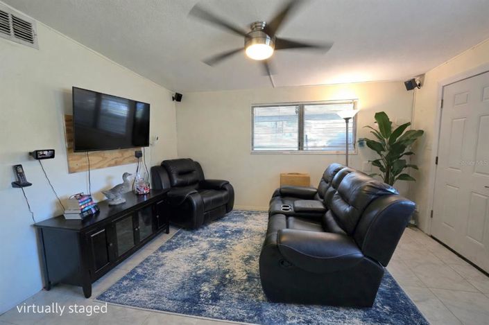 Image No.23-Maison de 2 chambres à vendre à Saint John