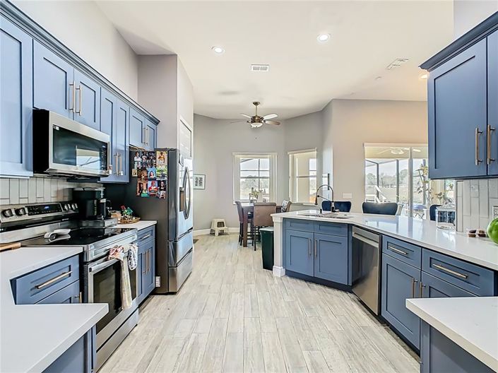 Image No.17-3 Bed House for sale