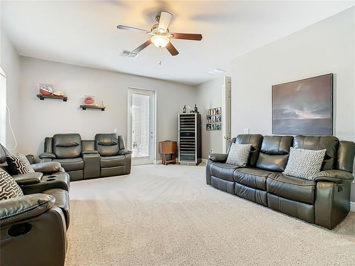 Image No.20-3 Bed House for sale