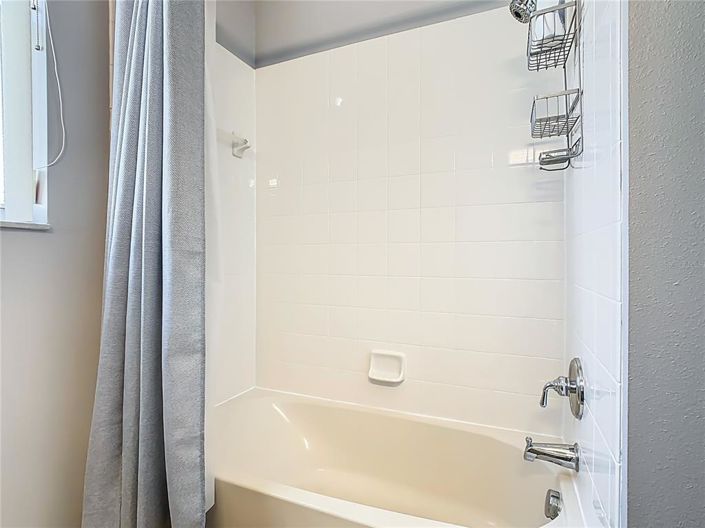 Image No.24-3 Bed House for sale