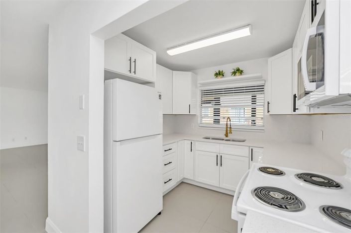 Image No.10-2 Bed House for sale