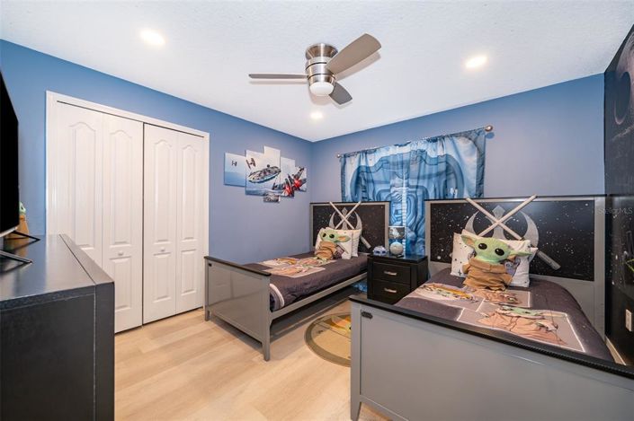 Image No.23-5 Bed Townhouse for sale