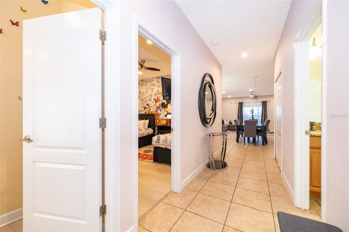 Image No.3-5 Bed Townhouse for sale