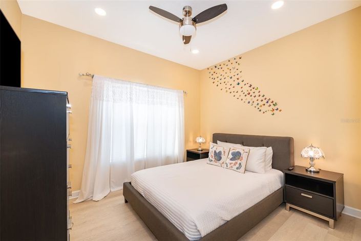 Image No.4-5 Bed Townhouse for sale