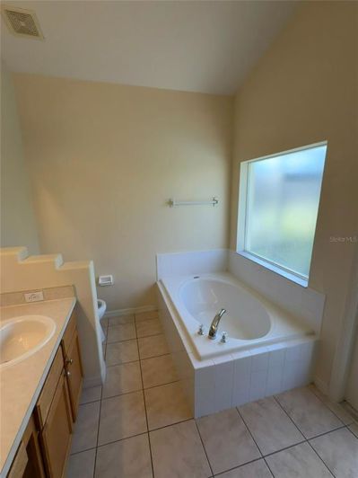 Image No.34-Maison de 4 chambres à vendre à Saint John