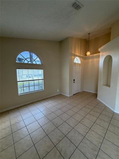 Image No.5-Maison de 4 chambres à vendre à Saint John