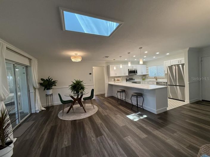 Image No.3-3 Bed House for sale