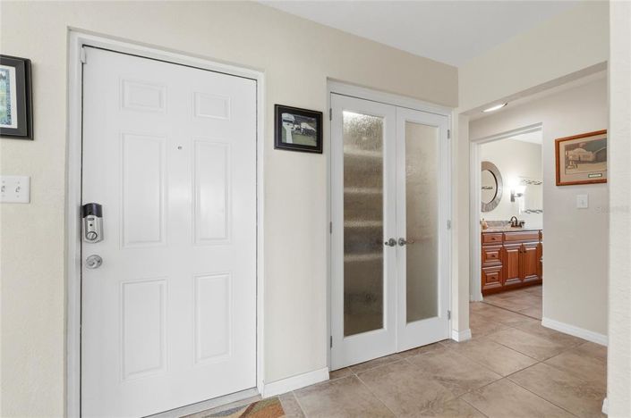 Image No.12-2 Bed House for sale