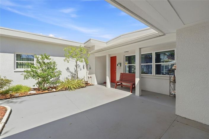 Image No.9-2 Bed House for sale