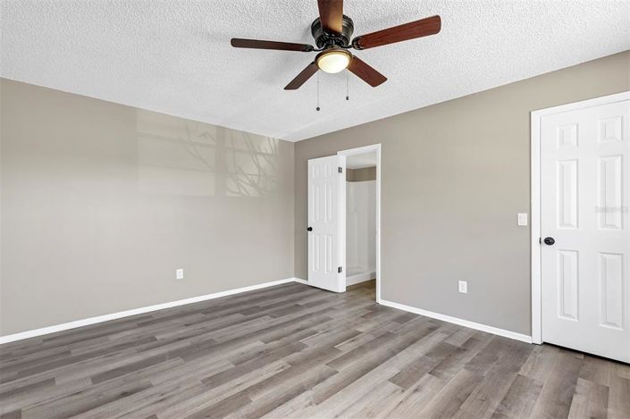 Image No.22-2 Bed Apartment for sale