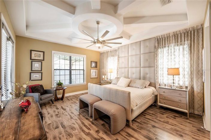 Image No.14-4 Bed House for sale