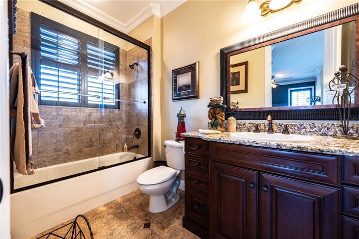 Image No.22-4 Bed House for sale