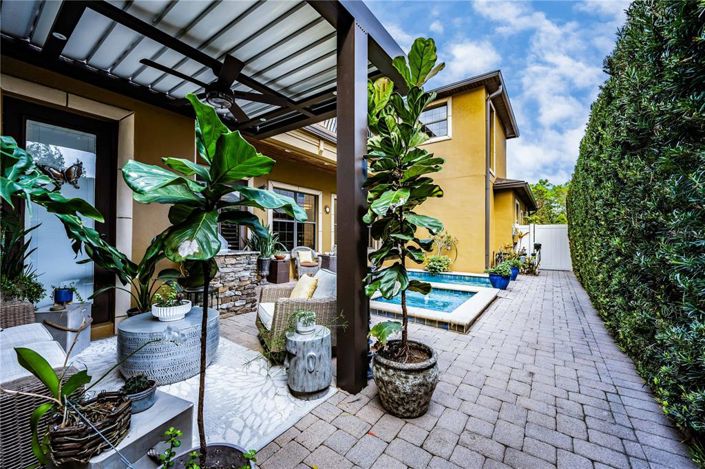 Image No.28-4 Bed House for sale