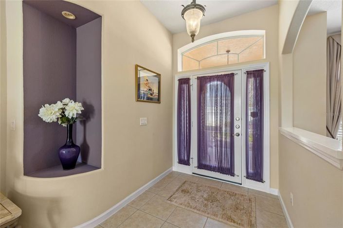 Image No.10-4 Bed House for sale