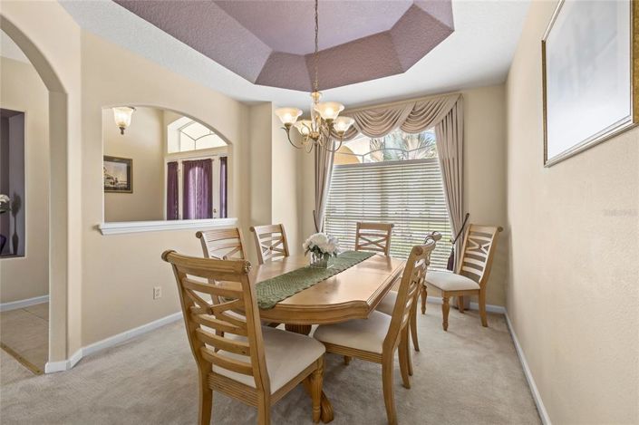 Image No.13-4 Bed House for sale