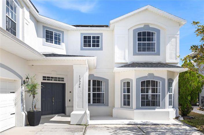 Image No.2-5 Bed House for sale